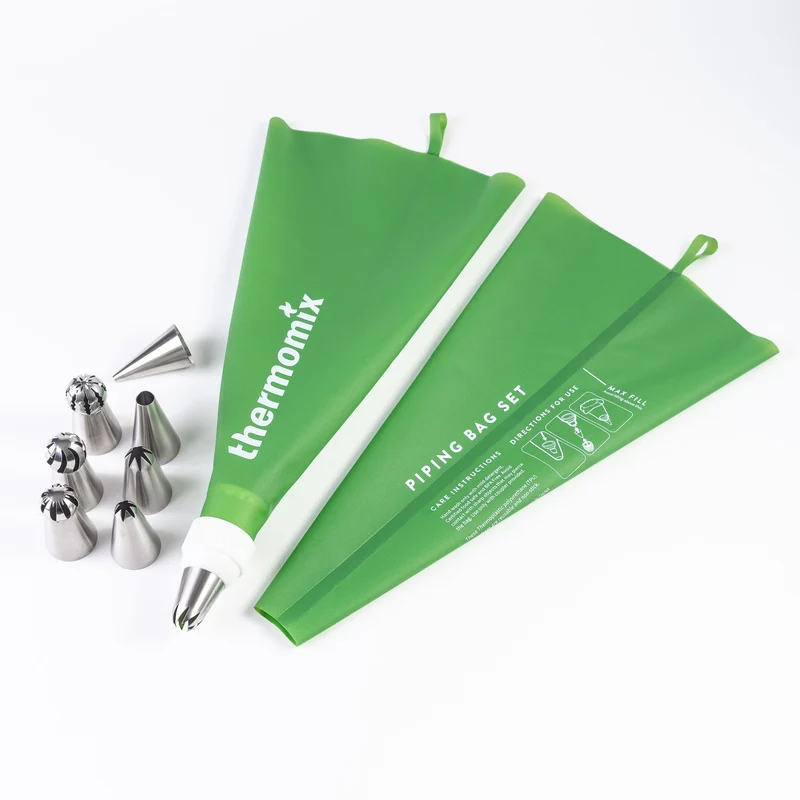Reusable Piping Bag Set with Nozzles