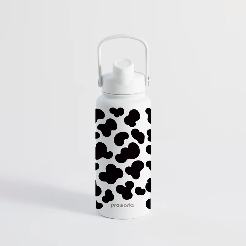 Switch 1L Water Bottle with Straw – Cow Print - Artic White
