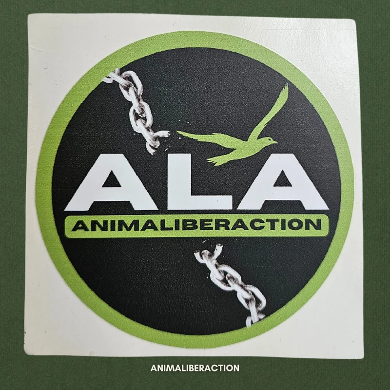 Adesivo AnimaLiberAction Grande - 9x9 cm