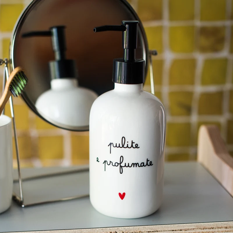 Dosasapone bianco Pulite e profumate