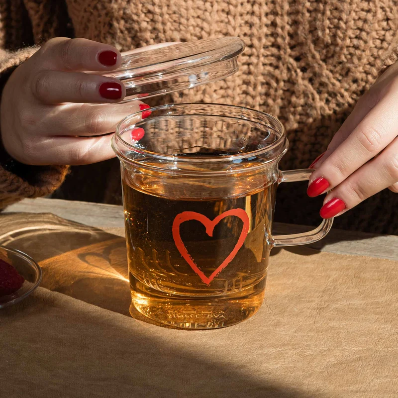 Mug con Infusore Cuore Graffiti Rosso