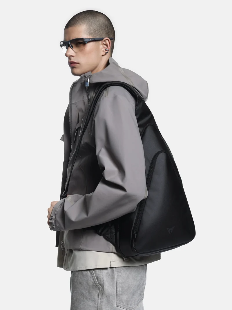 MOCHILA CROSSBODY NEGRO UNISEX - MAM x CUPRA